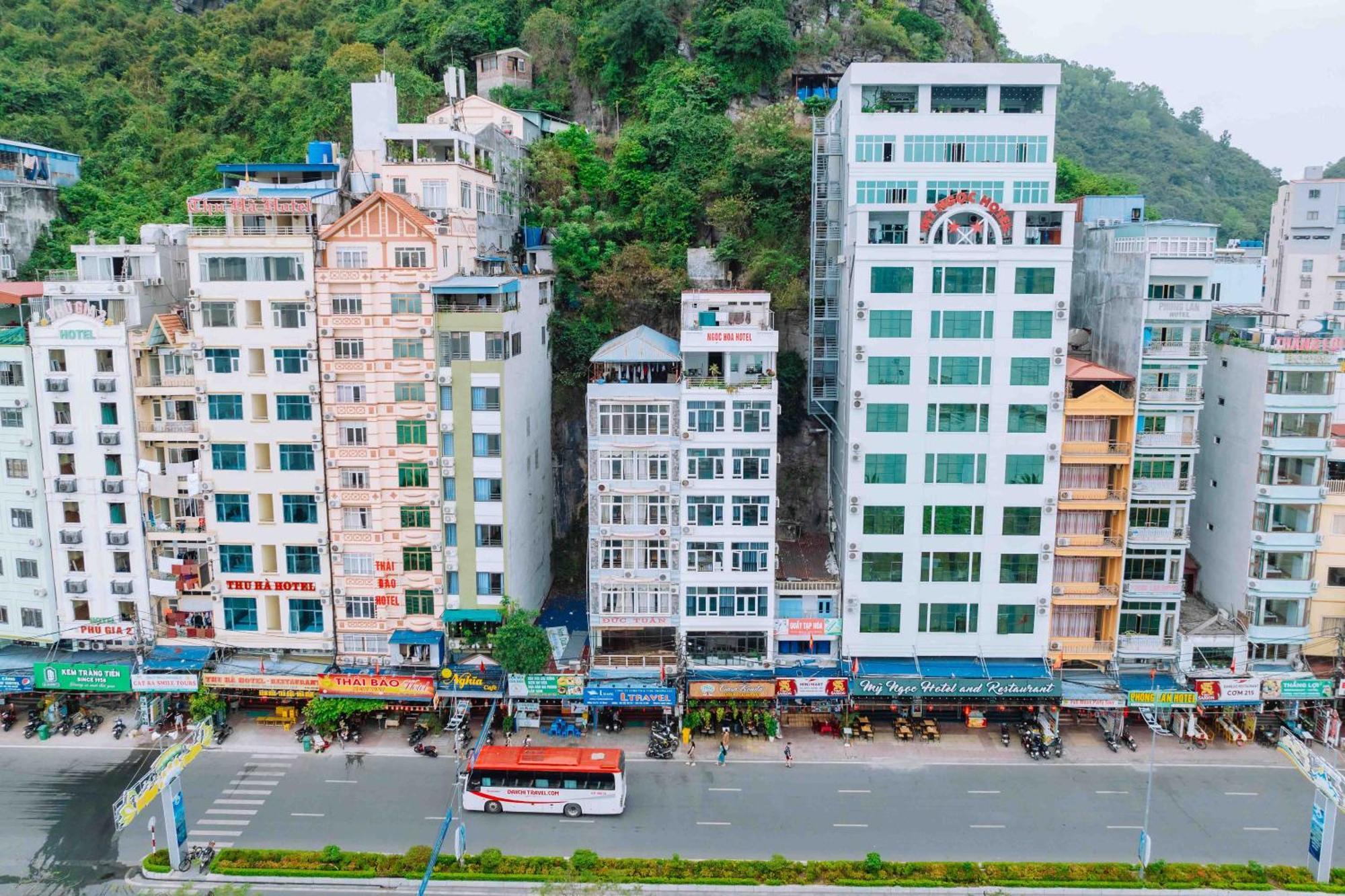 Casa Bonita Hotel Cat Ba Island ภายนอก รูปภาพ